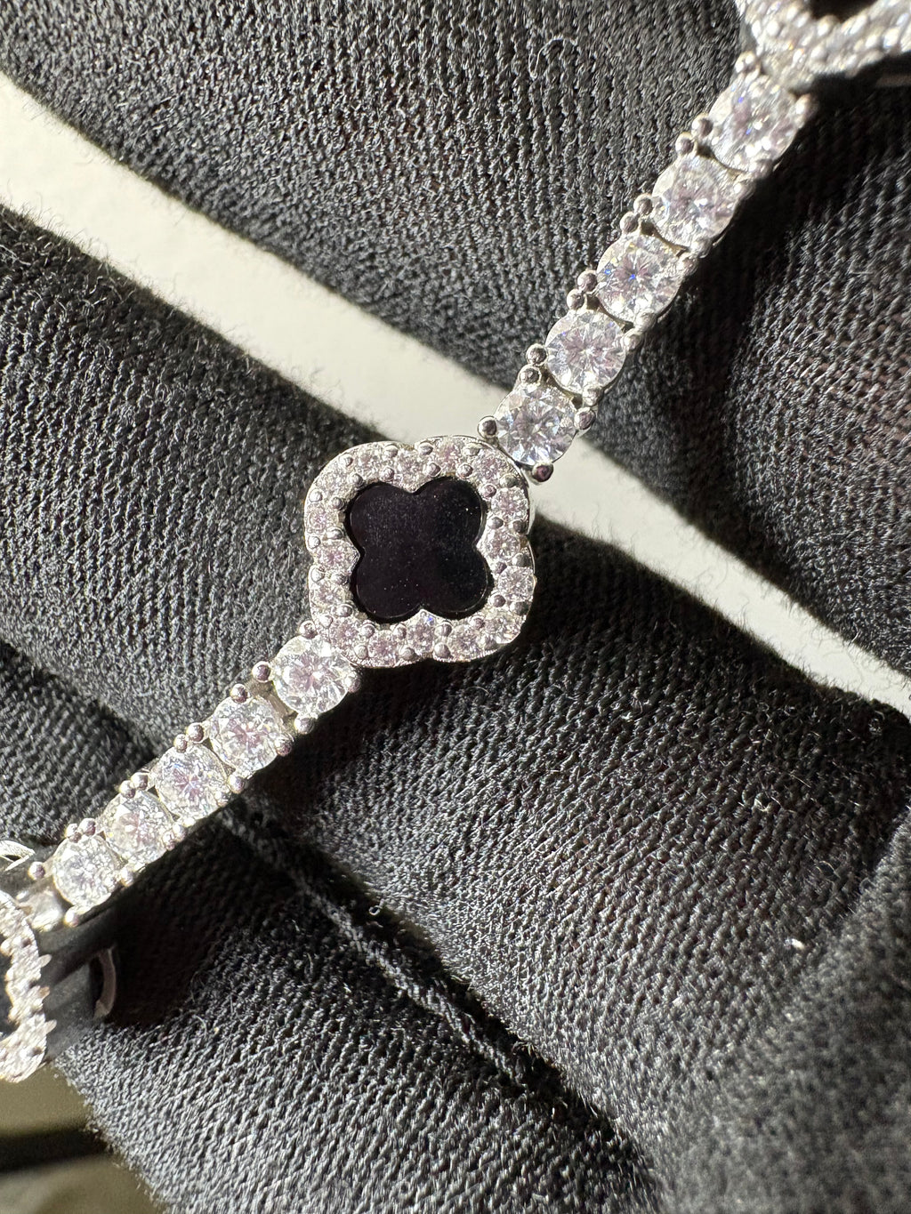 “Black Clover Tennis Bracelet” Moissanite S925